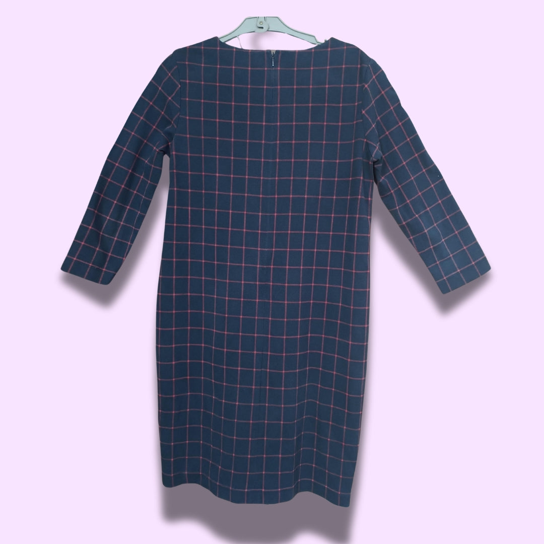 UNIQLO Women's Checkered Dress | 100% Affordable Thrift Clothing