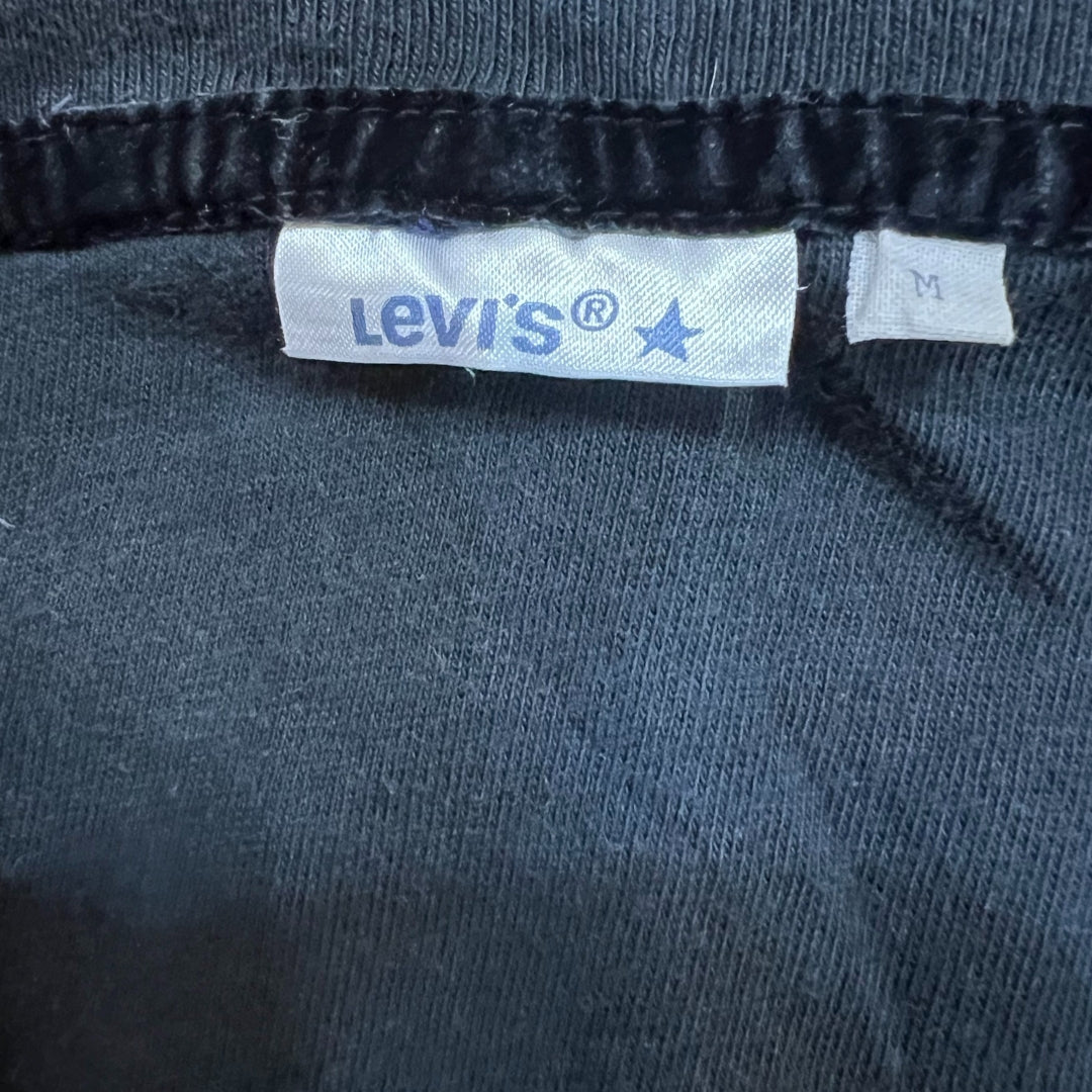 Levi's Caterpillar T-Shirt | 100% Affordable Thrift Clothing